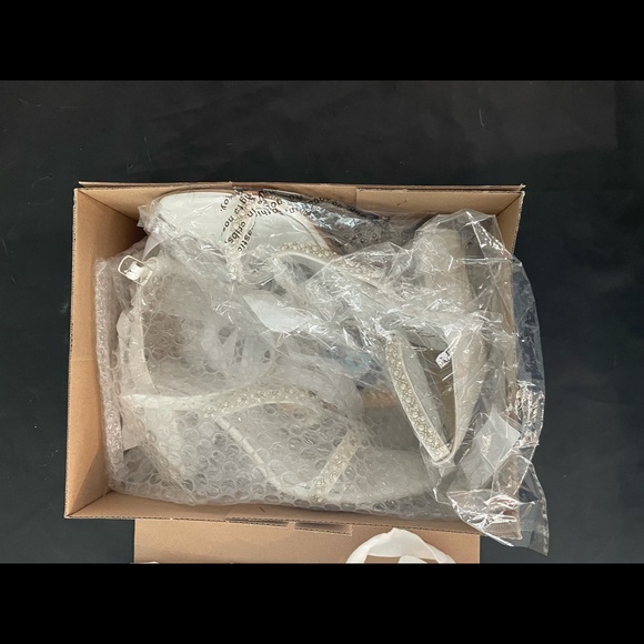 Beaded Wedding Bridal Block Heels - NTW - Size 8.5 - Picture 6 of 6